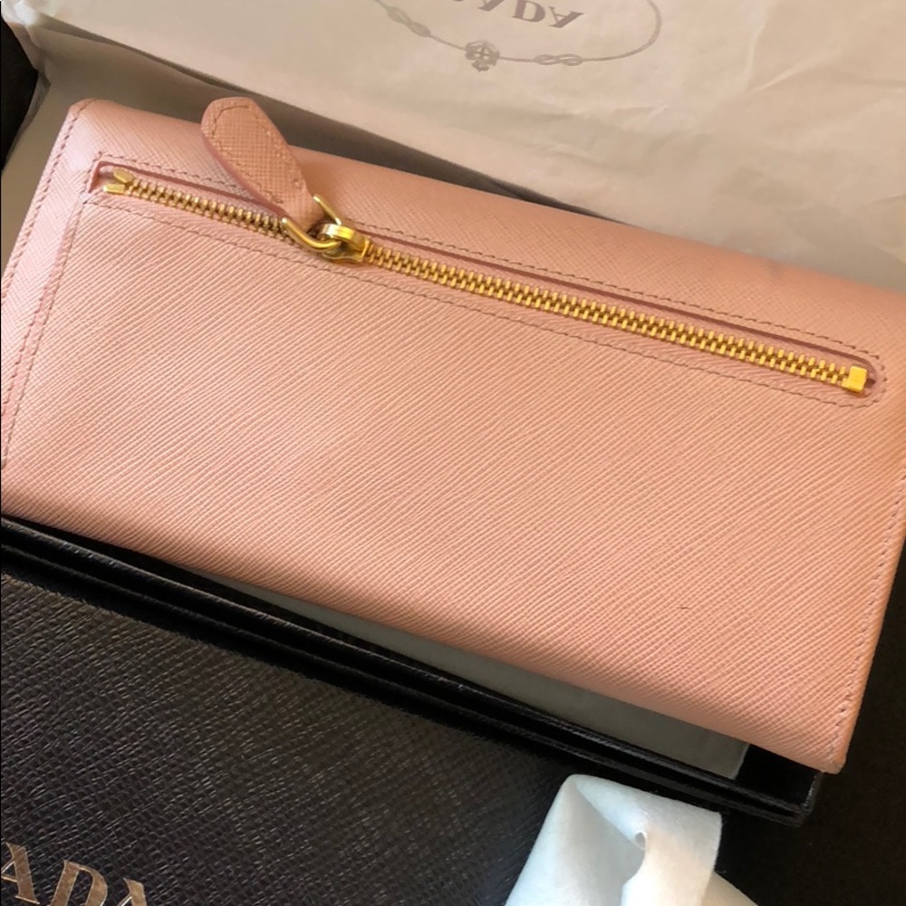 Prada women’s wallets with bow - Picture 8 of 11